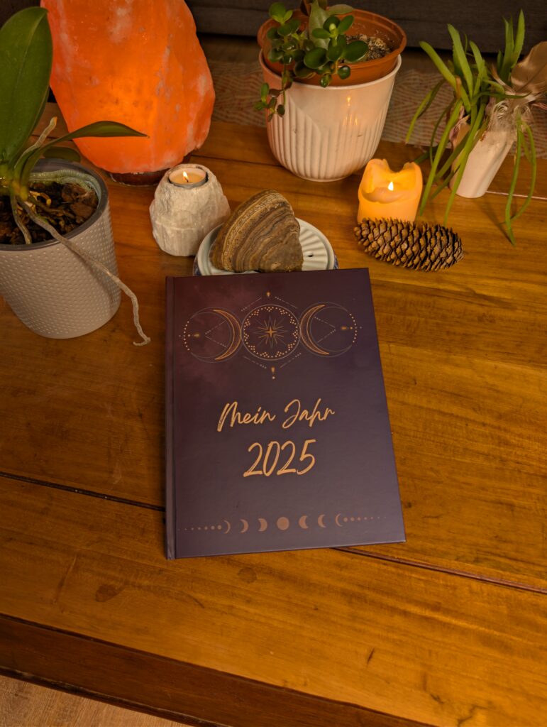 Journal Jahresjournal Reflexionsfragen Enttäuschung Grenzen Vertrauen Lüge Einsamkeit Liebe Bedürftigkeit Verbundenheit Jahresende Verantwortung Lösungen Menschen